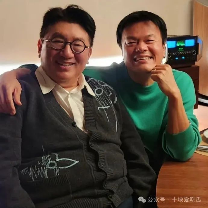 重庆时时彩:离谱!新女团还没红,两个老板吵起来了